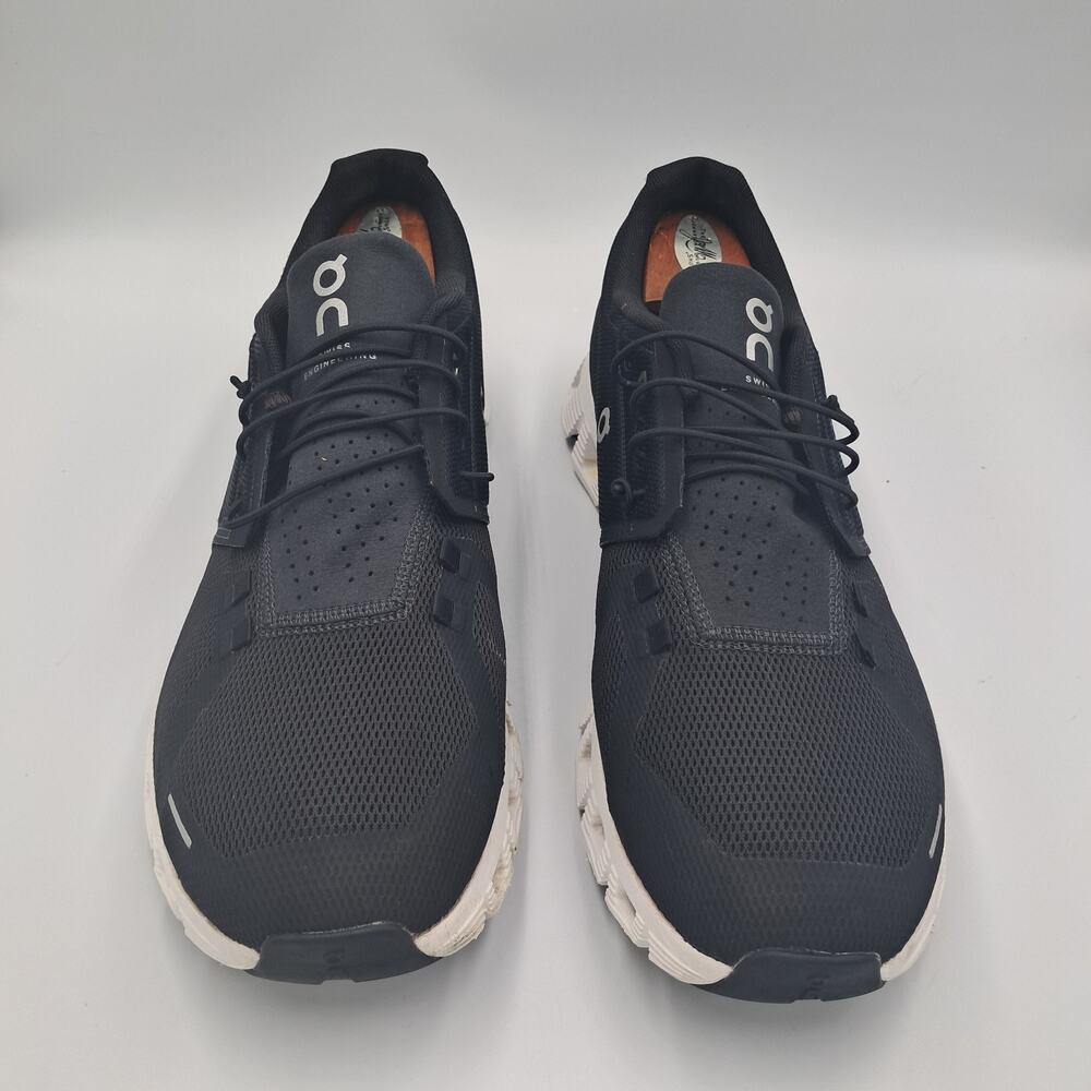 Size 11.5 - On Running Cloud 5 Black White - 59.98919 - RETAIL $335 - Picture 3 of 9